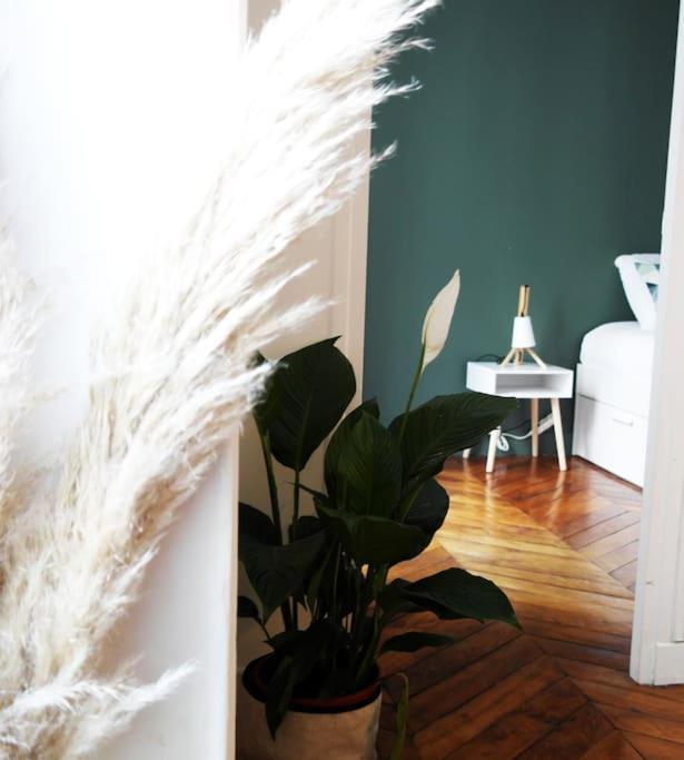 Appartement Haussmanannien Cosy - Republique Paris Ngoại thất bức ảnh